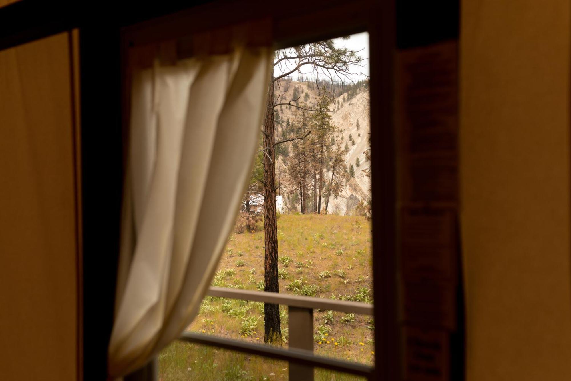 Kumsheen Rafting Resort Lytton Zewnętrze zdjęcie